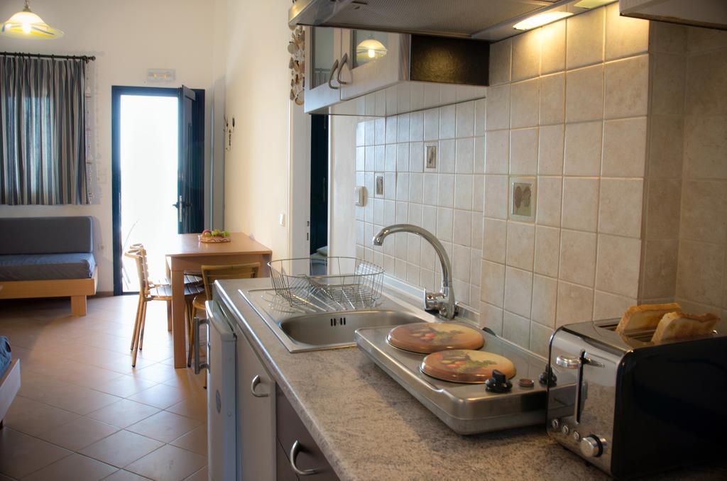 Yialos Studios-Apartments Макрі-Ялос Екстер'єр фото